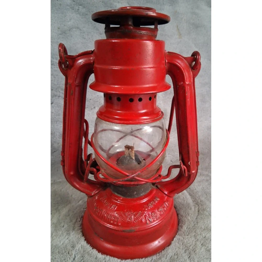 Vtg Winged Wheel No 350 Red Kerosene Lantern Japan Hurricane Lamp Lightly Used
